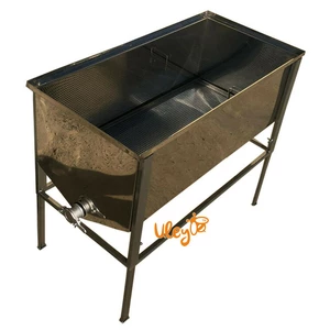 Столи для роздруківки бджолиних рамок Столи для роздруківки бджолиних рамок