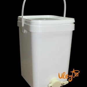 Баки-відстійники для фасування меду Баки-відстійники для фасування меду